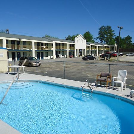 Scottish Inns Augusta Exterior photo