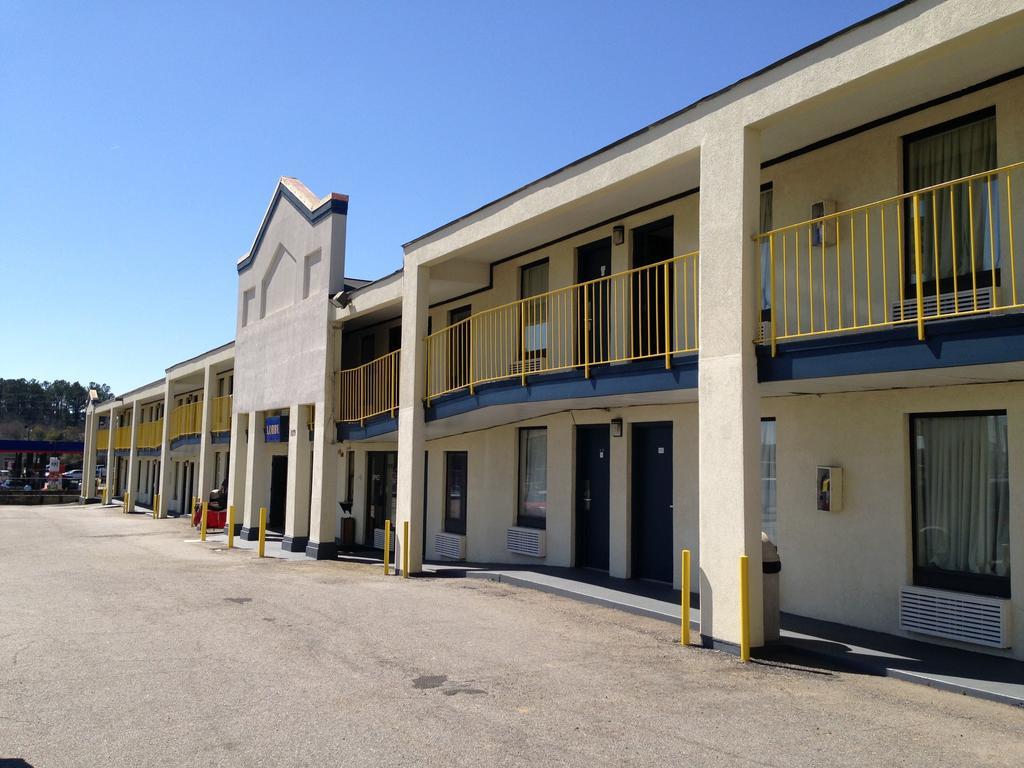 Scottish Inns Augusta Exterior photo