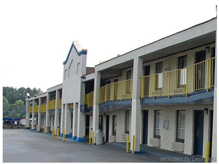 Scottish Inns Augusta Exterior photo