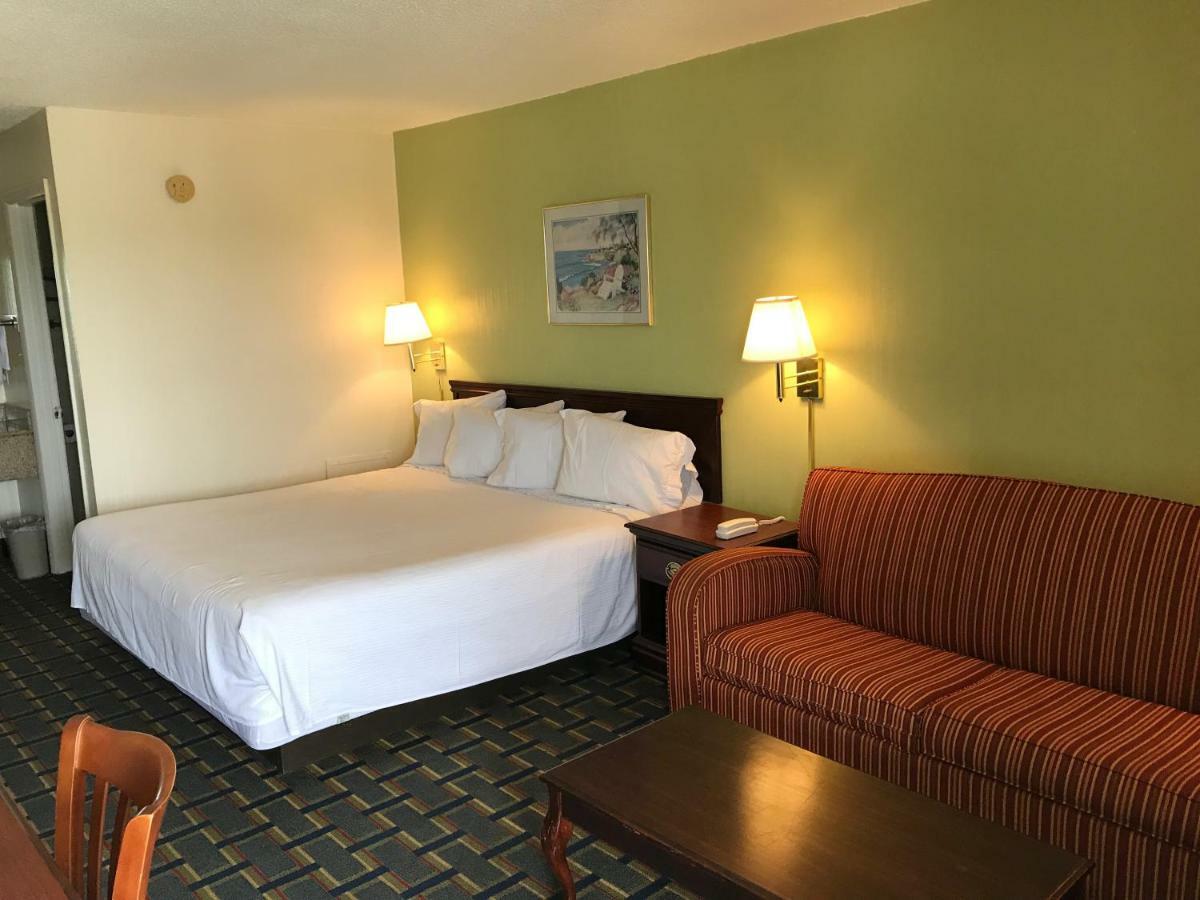 Scottish Inns Augusta Exterior photo
